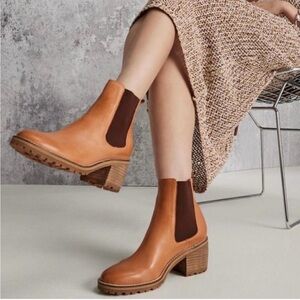 Anthropologie Silent D Biscoti Chelsea Boots size 38